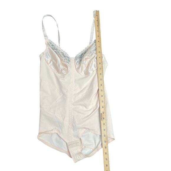 VTG Petal Pink Smoothie Diet Skinny Waist Shapewear Girdle Sz 38B Bodysuit Sexy - Picture 3 of 9